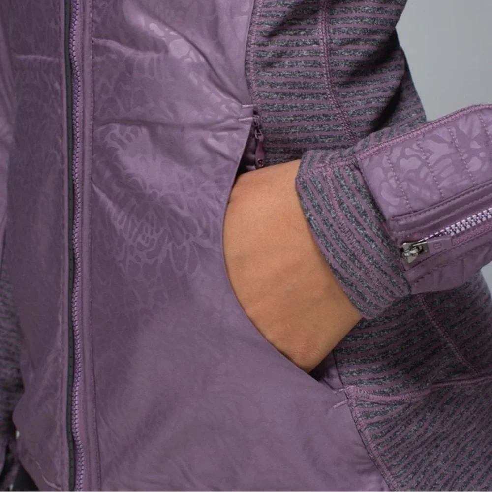 lululemon athletica Rebel Runner jacket Women's Lavender suze8 - Picture 12 of 16